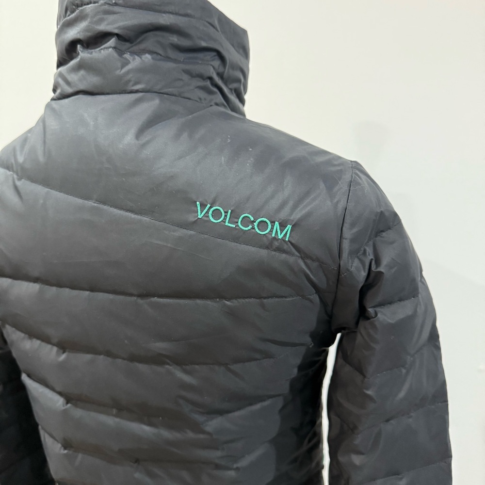 Volcom Black Puffer Jacket - Picture 7 of 14